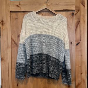 Women’s Merokeety Sweater size: M